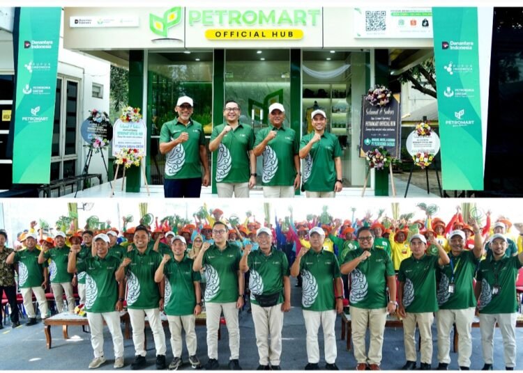 Berikan Layanan kepada Petani Lebih Cepat dan Tepat, Petrokimia Gresik Resmikan Petromart Official Hub