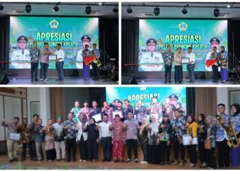 Pengujung Tahun, Bupati Gus Yani Berikan Penghargaan untuk 26 Pelaku Seni dan Ekonomi Kreatif di Gresik