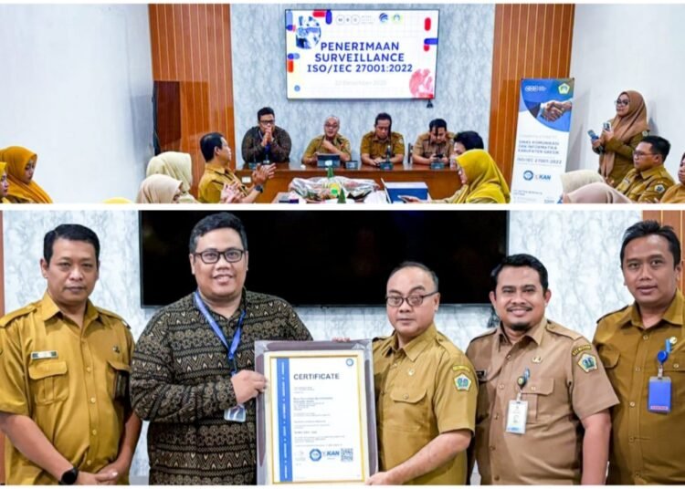 Diskominfo Gresik Terima Surveillance ISO/IEC 27001:2022, Perkuat Keamanan Informasi dan Integrasi Data Kependudukan