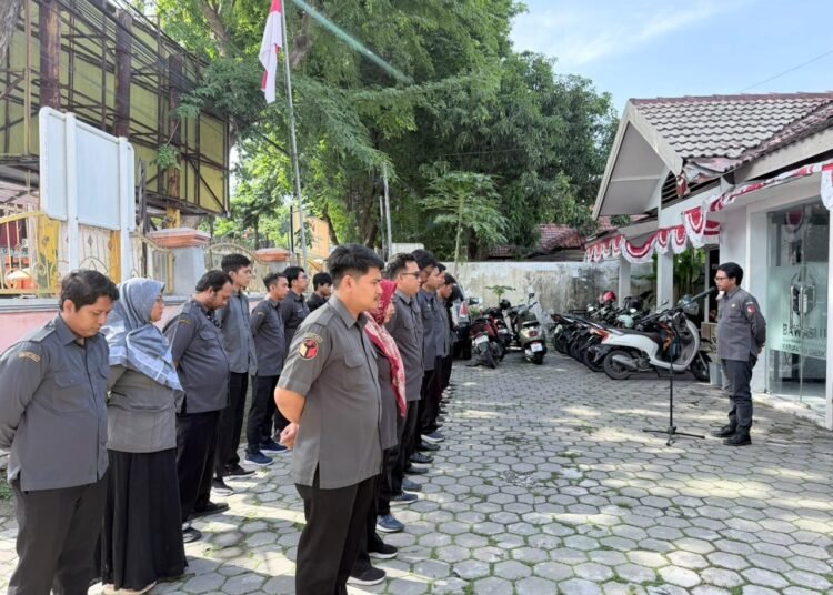 Andhika Wijaya Bawaslu Gresik Tekankan Tanggung Jawab Kerja dan Doa untuk Korban Bencana di Sumatra