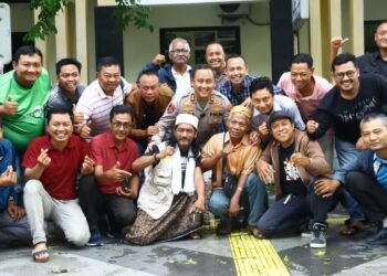 Kapolres AKBP Ramadhan Sambangi Komunitas Wartawan Gresik Membingkai Kebersamaan Merajut Silaturahmi