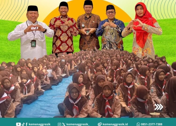 Kemenag Gresik Bekali Siswa UPT SMPN 2 Jurus Sukses Dunia Akhirat