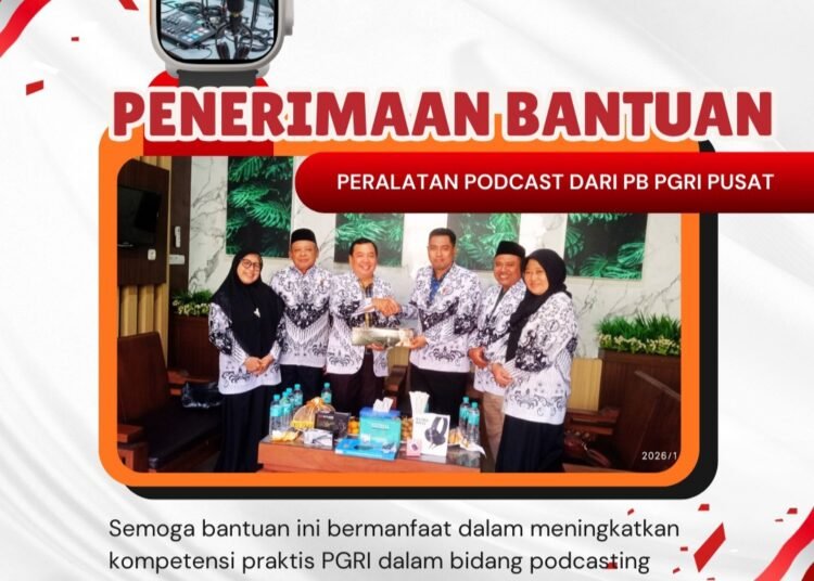 Tulus Mengabdi, PGRI Kabupaten Gresik Terima Bantuan Peralatan Podcast dari PB PGRI Pusat