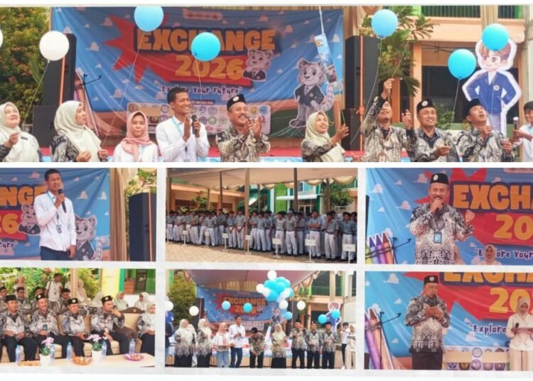 Pembukaan Ekspo Kampus MAN 1 Gresik Berlangsung Semarak: Komitmen Madrasah Kawal Masa Depan Siswa