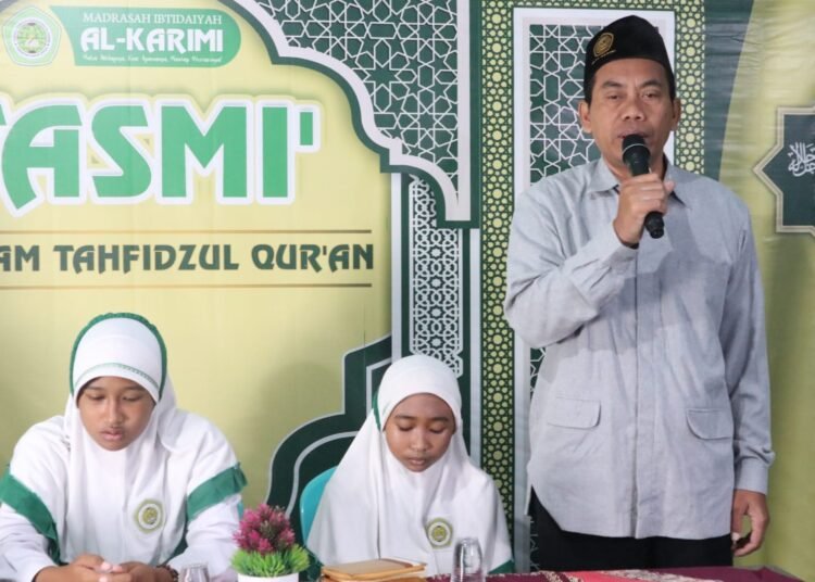 Tasmi’ Juz 1 dan 2 Warnai Gelaran Tahfidzul Qur’an MI Alkarimi Tebuwung Dukun Gresik