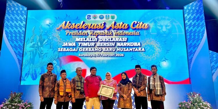 Tumapel Raih Penghargaan Desa Bersinar, Kades Ziadatul: Desa Adalah Ujung Tombak Lawan Narkoba