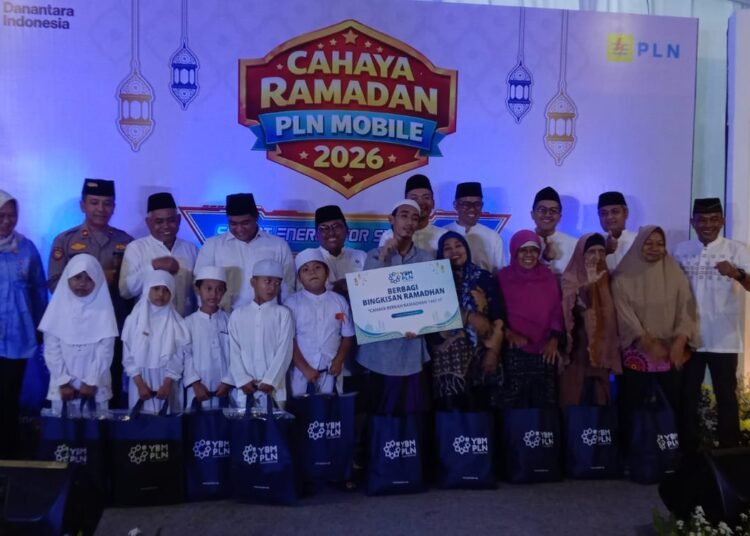 Cahaya Ramadan PLN Mobile 2026, PLN UP3 Gresik Gelar Buka Bersama dan Berbagi Santunan