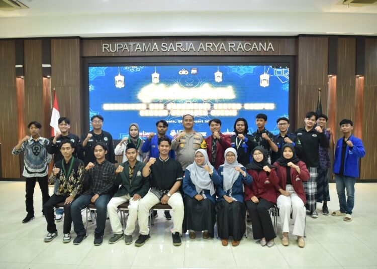 Ramadan, Kapolres Gresik AKBP Ramadhan Ajak Mahasiswa Perkuat Sinergi Jaga Kamtibmas