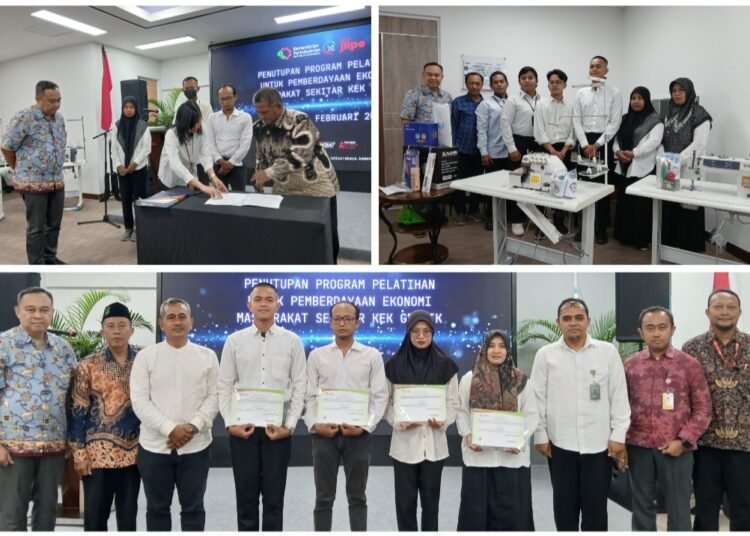 Jumat Berkah !! PT BKMS Salurkan Bantuan Alat Wirausaha bagi Masyarakat Sekitar KEK