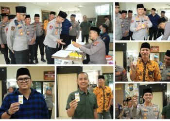 Ramadan nan Suci, Kapolres Gresik Pimpin Tes Urine: Alhamdulillah, Seluruh Pejabat Utama Negatif Narkoba