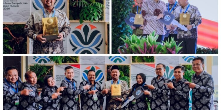 Selamat & Sukses !! Kabupaten Gresik Raih Penghargaan Adipura Bersertifikat dari Kementerian Lingkungan Hidup RI
