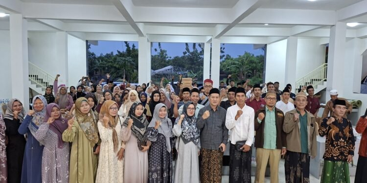 Bersama Gus Iwan, Baper Panceng Hadiri Sosialisasi Peran Pendidikan dalam Membentuk Generasi Emas