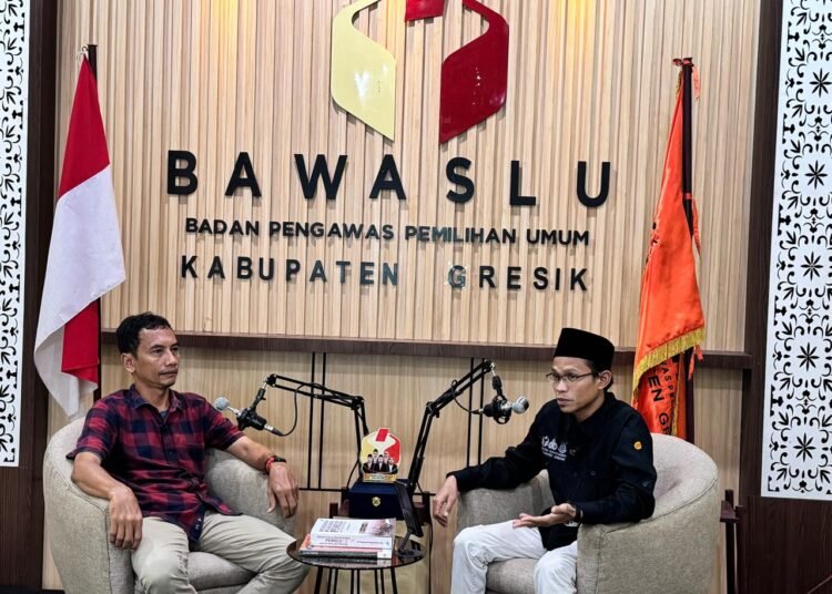 Ramadan, Bawaslu Gresik Gelar Tadarus Pengawasan Bersama Abdullah Sidiq Notonegoro