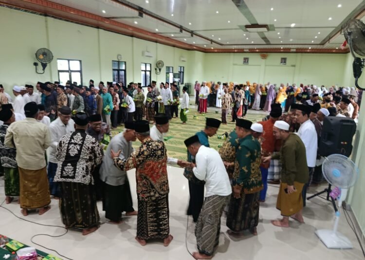 Halalbihalal KBIHU An-Nahdlah MWCNU Dukun Berlangsung Semarak Penuh Khidmat