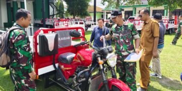 Dukung Operasional Koperasi Merah Putih, Kodim 0817/Gresik Bagikan 100 Unit Kendaraan Roda Tiga Merk Kaisar
