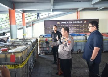 Polres Gresik Berhasil Ungkap Penimbunan 17 Ribu Liter Solar Subsidi di Ujungpangkah