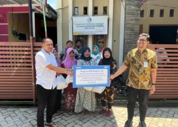 Jaga Daya Beli Paska Lebaran, BRI Salurkan Bantuan Sembako Rp 260 Juta untuk Masyarakat Gresik
