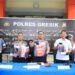 Tak Ada Ampun !! Polres Gresik Bongkar Jaringan Narkoba Lintas Madura – Pulau Bawean, 6 Tersangka Diamankan