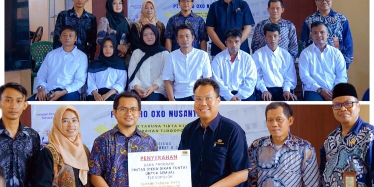 PT Petro Oxo Nusantara Gelontor Dana Program PINTAS “Pendidikan Tuntas untuk Semua” di Kelurahan Tlogopojok