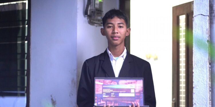 Kisah Inspiratif Raihan, Santri MA YKUI Maskumambang Dukun Gresik Sukses Lolos SNBP 2026 di Institut Teknologi Bandung