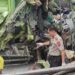 Tak Kenal Hari Libur, AKP Suhari Kapolsek Bungah Turun Langsung Bantu Evakuasi Kecelakan Maut di Desa Kemangi