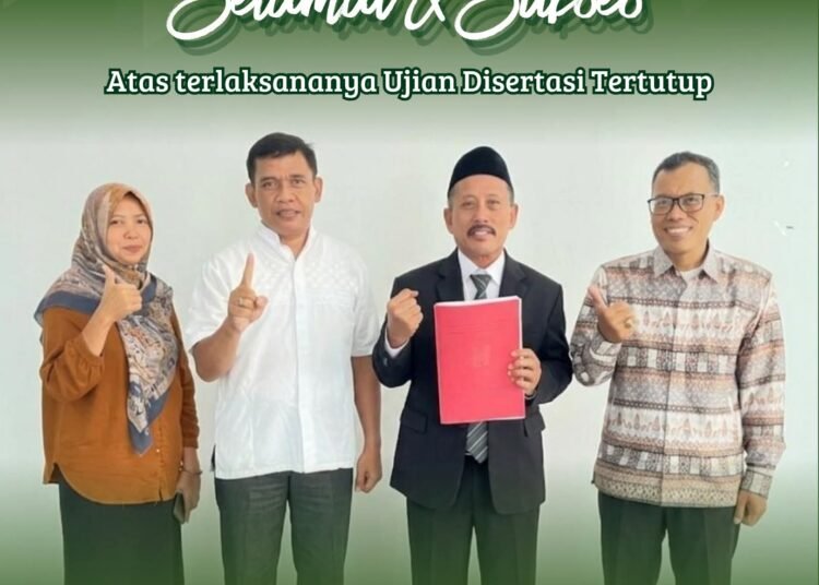 Kepala MAN 1 Gresik Sukses Jalani Ujian Disertasi Program Studi Doktor Manajemen Pendidikan Islam