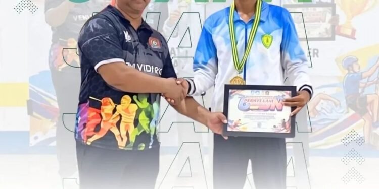Siswa MAN 2 Gresik Nazril Zhafif Dwi Haidar Sukses Raih Juara 1 Atletik Panca Lomba O2SN Kabupaten Gresik