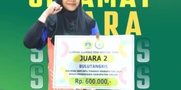Indana Lazulfa Syaif Siswi MTsN Gresik Raih Juara 2 Bulu Tangkis di Ajang O2SN Kabupaten Gresik
