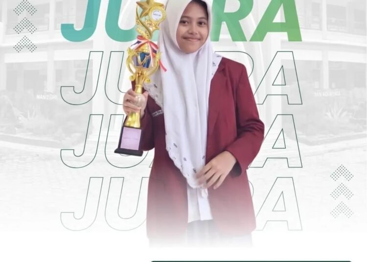 Gagasan Cerdas Menembus Aceh: Shelina Salafiyah Sabet Juara 1 Speech di Universitas Syiah Kuala