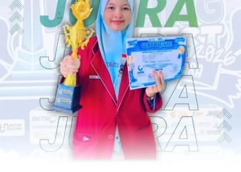 Maulida Shuliyatus Syifa MAN 2 Gresik Sabet Juara 1 Olimpiade Bahasa Inggris Tingkat Nasional