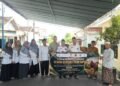 Berbagi berkah di momen Idul Adha, UPZ KUA Manyar Salurkan Bantuan Satu Ekor Sapi Kurban untuk Warga Manyar Kompleks