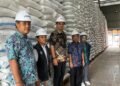 H Khilmi DPR RI Sidak Gudang Bulog di Lamongan, Pastikan Stok Pangan Aman