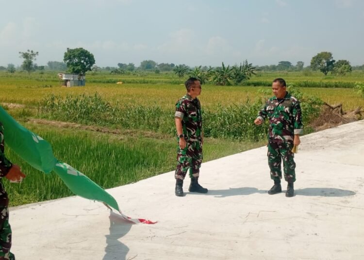 Sekeras Cor Beton, Kerja Keras Satgas TMMD ke-128 Kodim Gresik Tuai Apresiasi dari Pabandya Bakti TNI Sterdam V/Brawijaya