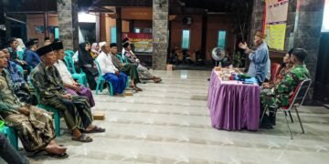 Warga dan TNI Bersatu dalam Doa di Gelaran Pengajian TMMD 128 di Desa Slempit Kedamean 