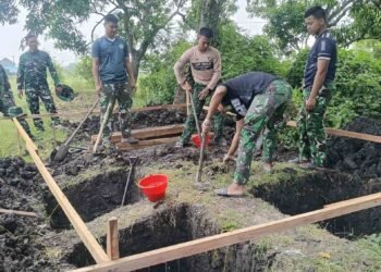 Tak Lelah Berbuat Baik, Satgas TMMD Bangun Tandon Air di Sawah untuk Petani
