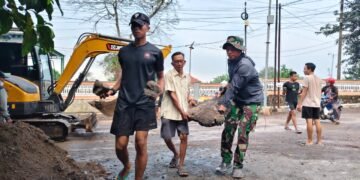 Semangat Gotong Royong yang Mulai Pudar Kembali Menyala di Medan Pengabdian TMMD 128