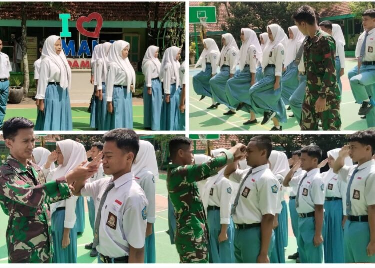 Penuh Semangat !! Satgas TMMD Tanamkan Disiplin dan Jiwa Nasionalisme di SMAN 1 Kedamean