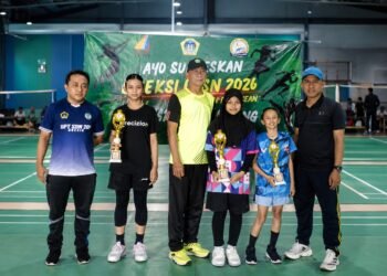Kilau Raket Aqila: Debut Manis Sang “Giant Killer” dari MIN 1 Gresik