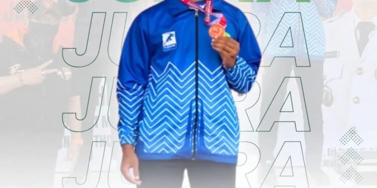 Guncang Lapangan Thor: Muhammad Valen Gautama MAN 2 Gresik Sabet Podium Tolak Peluru Wali Kota Surabaya