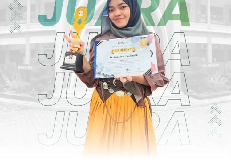 THE STORYTELLING QUEEN! Avrilia Diva Kembali Mengguncang Panggung, Sabet Juara 2 di English Festival PGRI Sidoarjo