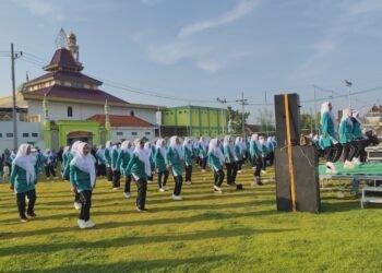 Bangun Kebersamaan dan Pererat Silaturahmi, Fatayat NU Dukun Gelar Senam Sehat Bersama