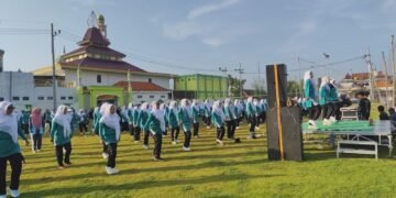 Bangun Kebersamaan dan Pererat Silaturahmi, Fatayat NU Dukun Gelar Senam Sehat Bersama