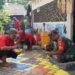 Babinsa Koramil 0817/05 Kota Gresik Bersama Warga Gotong Royong Sulap Kampung Pancasila Jadi Lebih Indah
