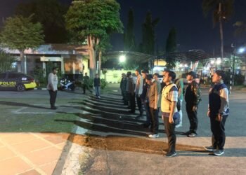 TNI-Polri Bersama Forkopimcam Gresik Gelar Patroli Jaga Kondusivitas Malam Satu Suro 2026