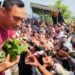 Dandim GresikTurut Bagikan Tumpeng dan Gunungan Nasi Krawu KWGe Pecahkan Rekor MURI