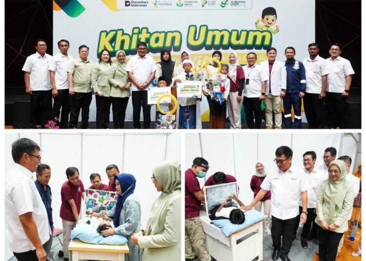 Di Tengah Rupiah Melemah, 100 Orang Tua Sumringah, karena Anaknya Dikhitan Gratis Petrokimia Gresik plus Dapat Uang Saku, Sarung, dan Obat