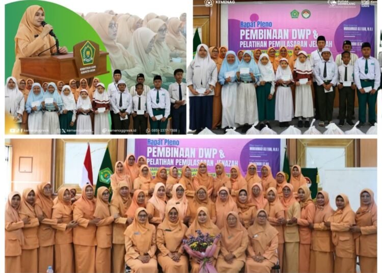 Tak Hanya Santuni Anak Yatim, DWP Kemenag Gresik juga Gelar Pelatihan Pemulasaran Jenazah Bareng MUI