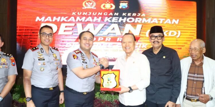 MKD DPR RI Kunjungi Polres Gresik Perkuat Kolaborasi dan Sinergi Jaga Marwah Lembaga Negara