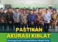 Pastikan Arah Kiblat, Kepala Kemenag Gresik Fasilitasi Kalibrasi Masjid Umat