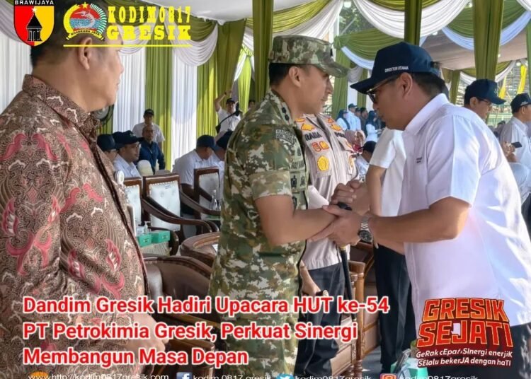 Hadiri Upacara HUT ke-54 PT Petrokimia Gresik, Dandim: Perkuat Sinergi Membangun Masa Depan